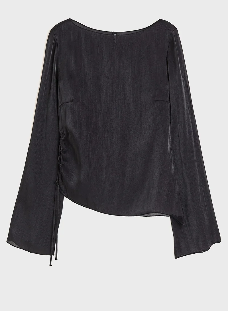 H&M Crew Neck Asymmetric Top