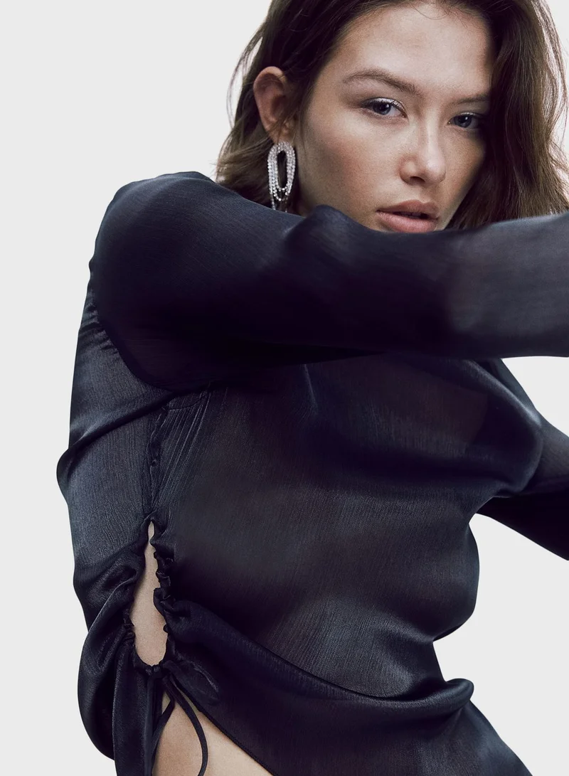 H&M Crew Neck Asymmetric Top