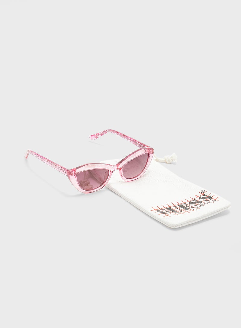 GUESS Cat Eye Sunglasses  - Image 4