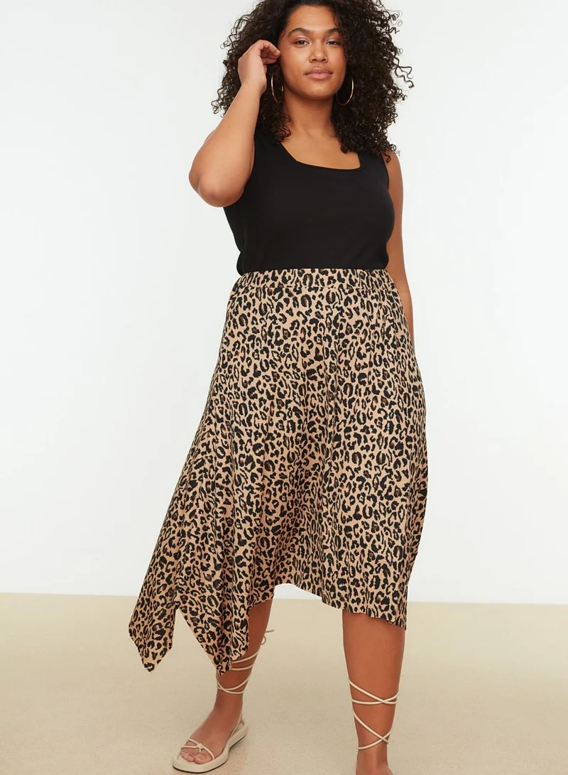 Trendyol Curve Asymmetric Printed Midi Skirt