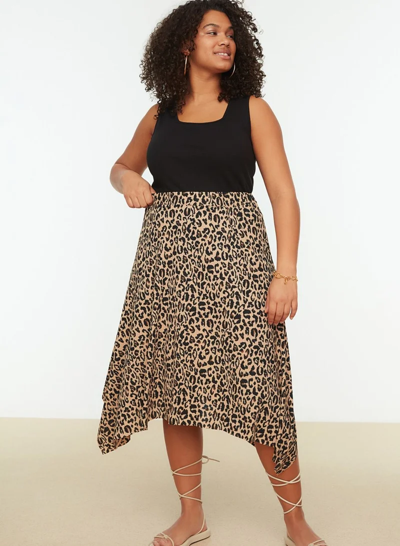 Trendyol Curve Asymmetric Printed Midi Skirt