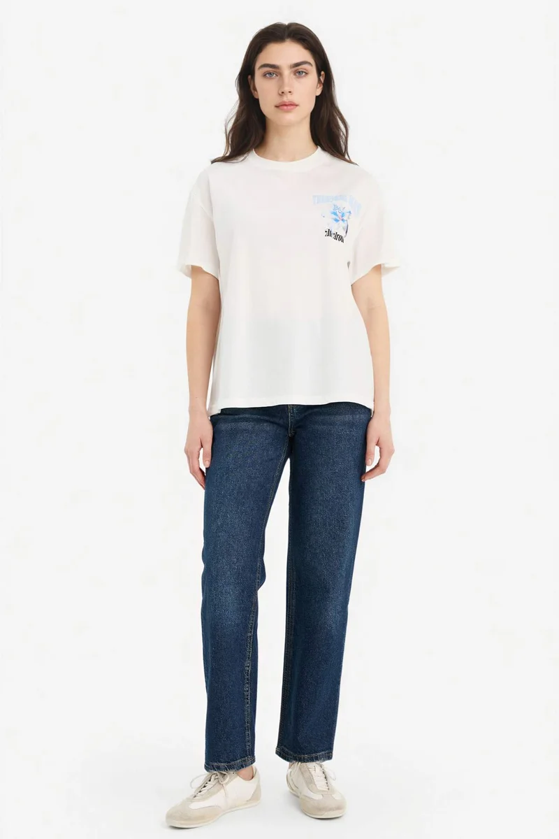 ديفاكتو Printed Crew Neck Short Sleeves Oversize T-Shirt