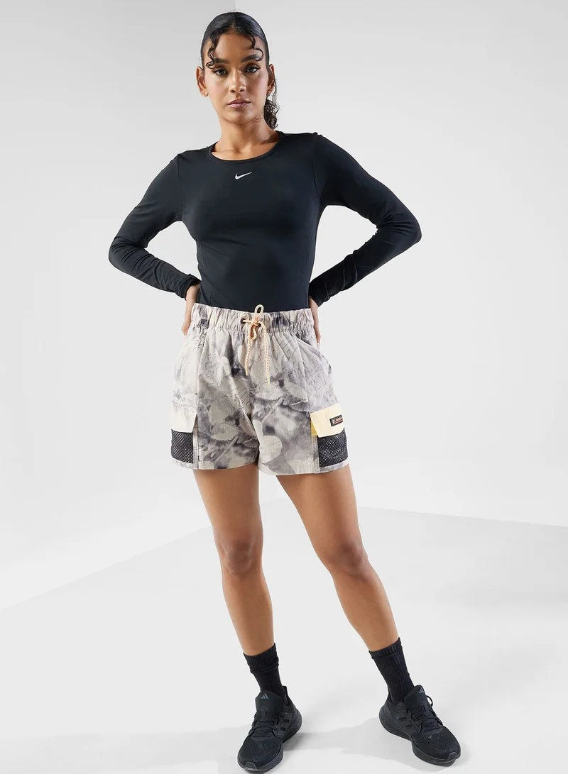 Columbia Painted Peak Shorts