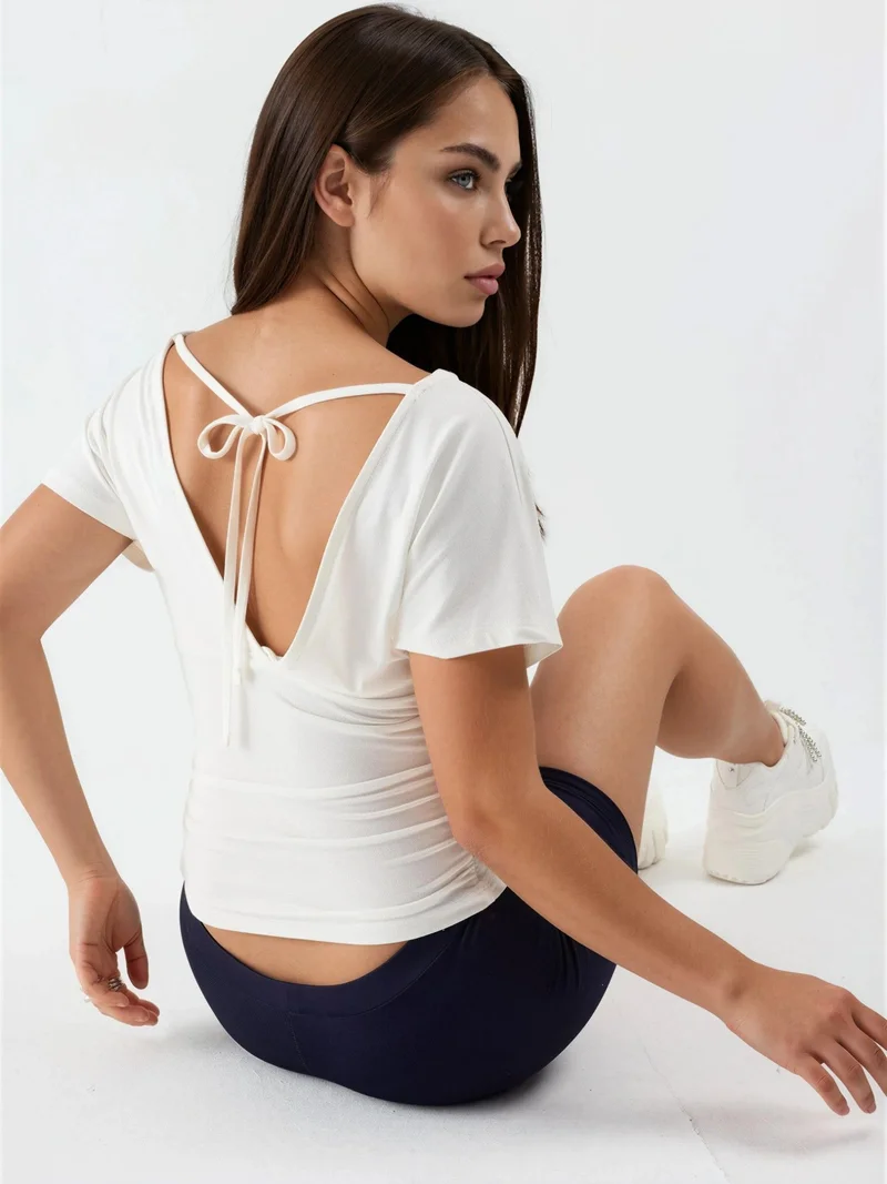 Busem BUSEM V-Neck Tie Detail Blouse