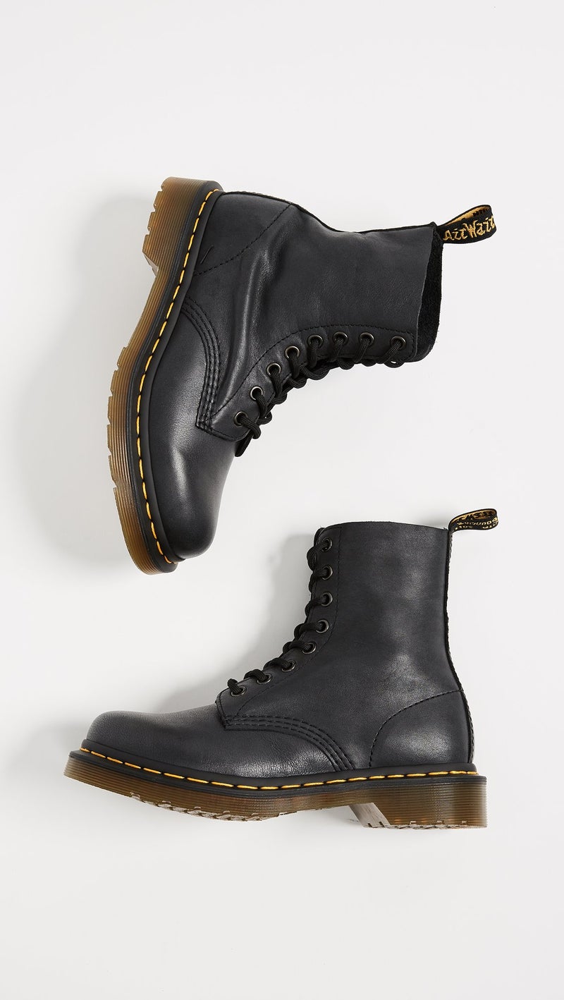 Dr Martens د. مارتنز، حذاء نسائي 1460 باسكال فيرجينيا جلد 8 عيون، أسود، 11 - Image 5