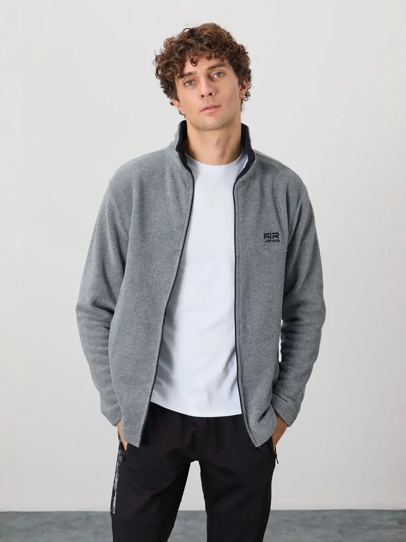تومي لايف TOMMY Men's Plush Zip-Front Sweatshirt