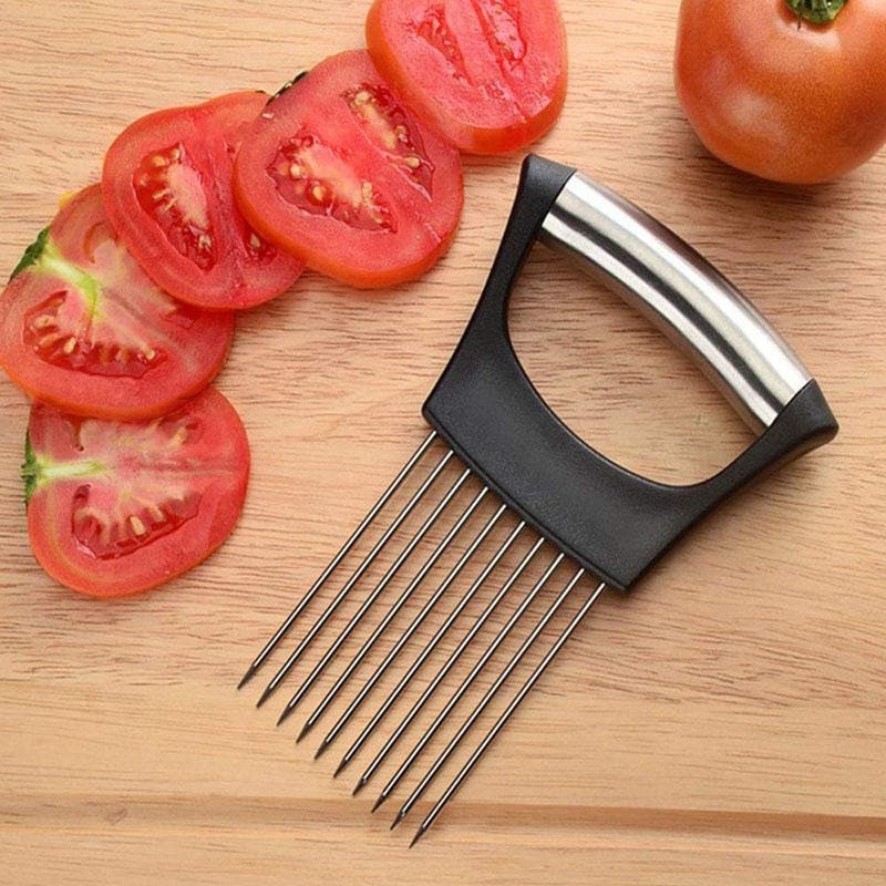 klarako 1 Piece Onion Cutting Holder Kitchen Food Slice Assistant Kitchen Cutting Gadgets for Slicing Vegetable Fruit Kitchen Restaurant Chef - Image 5