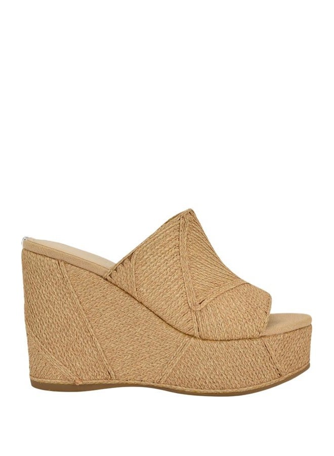 GUESS Women's Evenz Wedge Sandal, Light Natural 110, 42 EU - Image 3