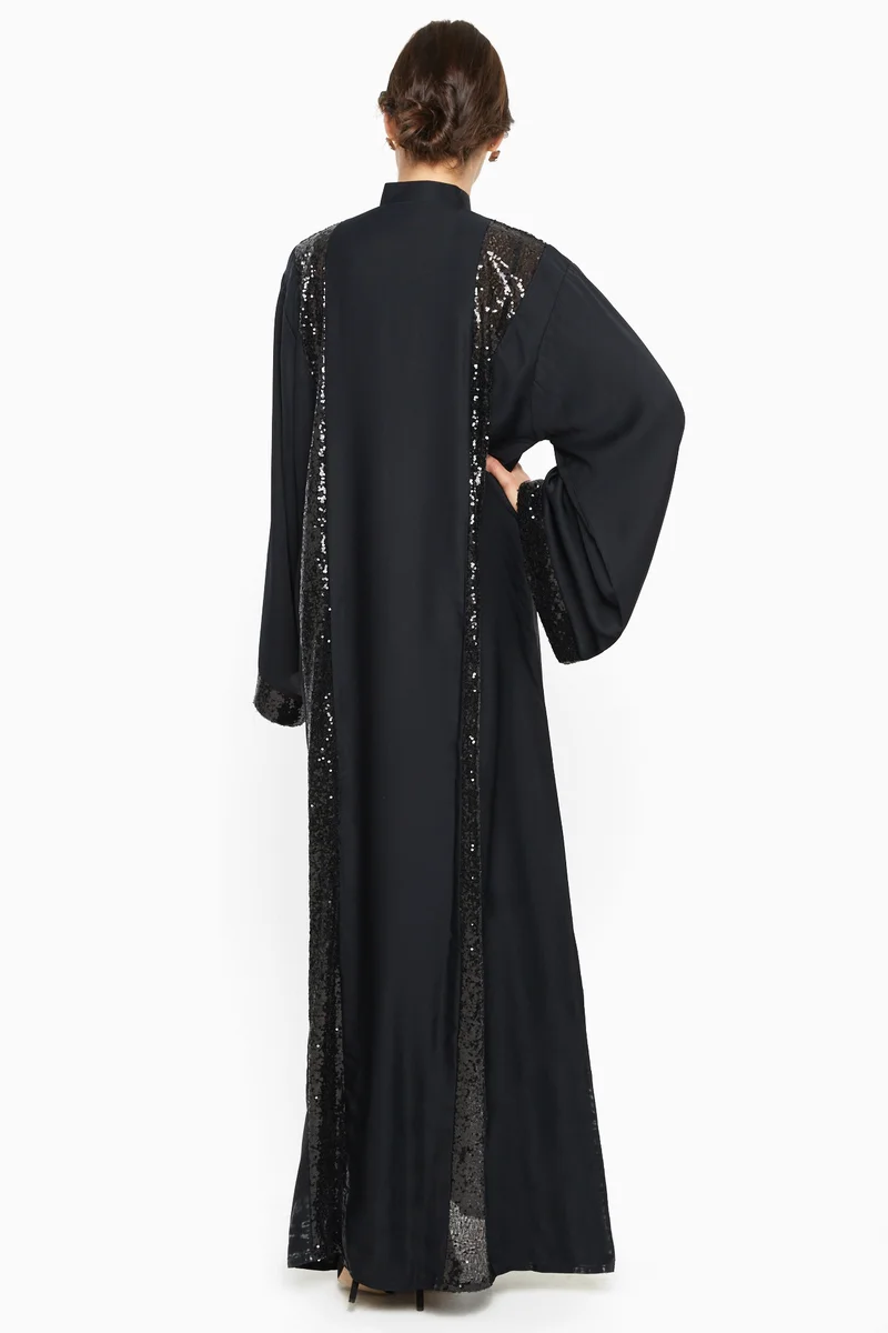 النخبة A gorgeous abaya with shimmering black sequin stripe detailing -AJ557A