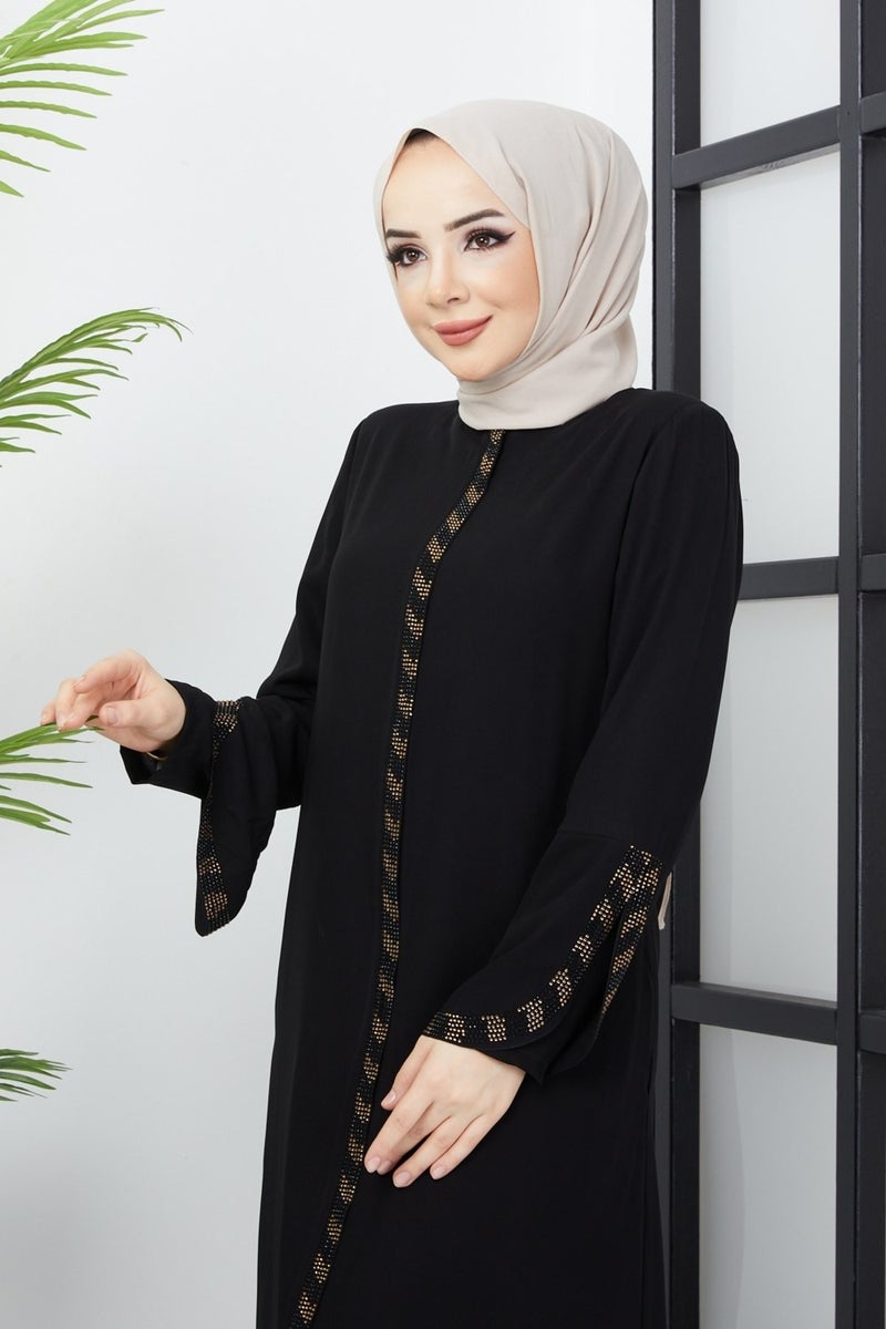 Hafsa Mina Black Abaya with Stone Detail in Large Size  - Image 4