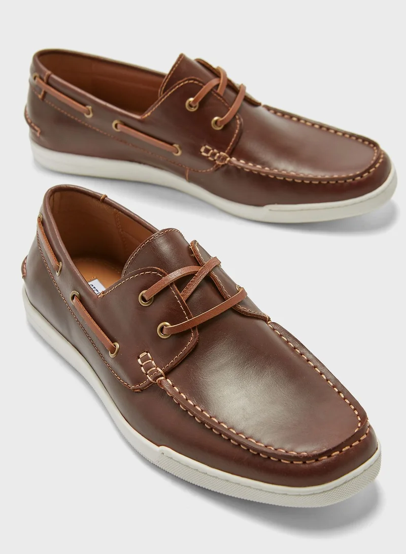 STEVE MADDEN Reveler Boat Shoes