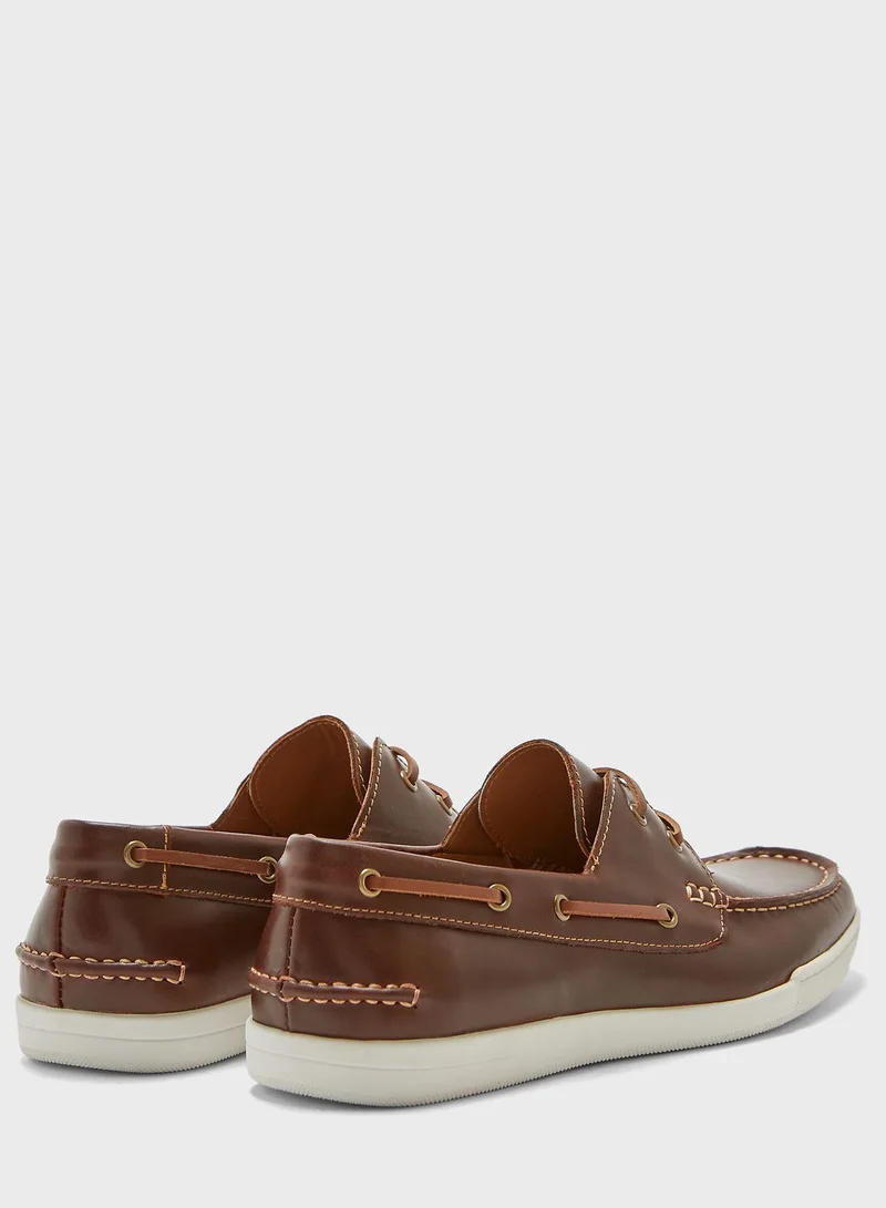 STEVE MADDEN Reveler Boat Shoes