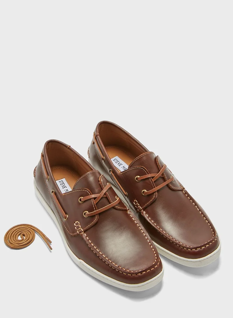 STEVE MADDEN Reveler Boat Shoes