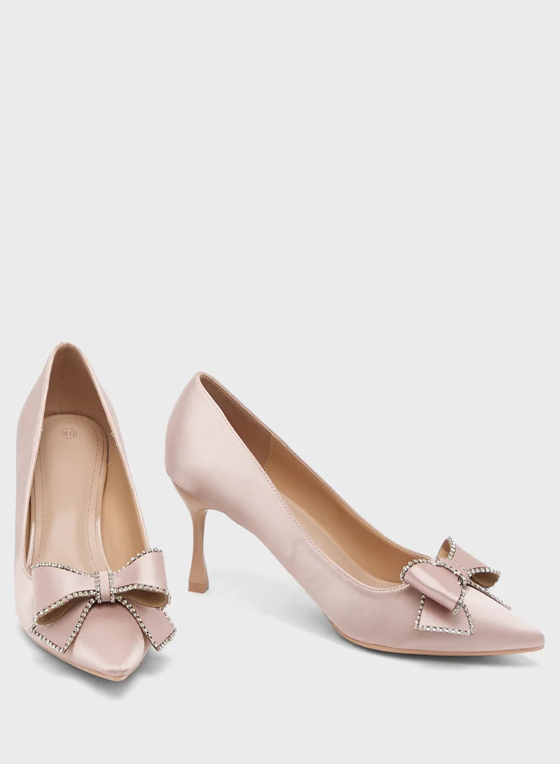 Khizana Heeled Pump With Bow