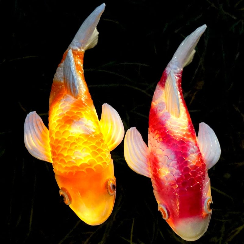 Set of 2 Solar Koi Fish Garden Statues Ceramic Fish Sculptures for Outdoor Patio Yard Lawn Balcony Decor Waterproof Garden Ornaments with LED Lights