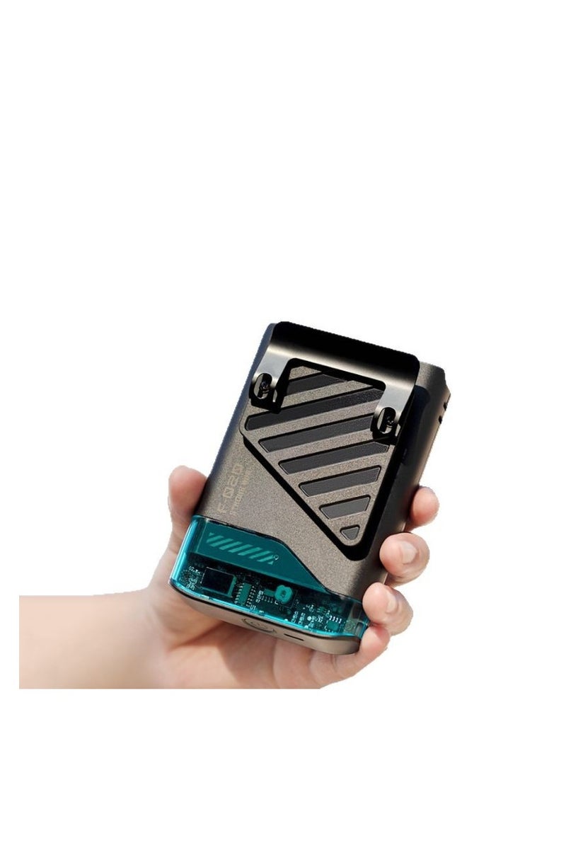 كرونايتي مروحة خصرية محمولة قابلة للشحن، مزودة بشاشة LED ومدة تشغيل تصل إلى 15 ساعة. هذه المروحة الشخصية الصغيرة التي يمكن تثبيتها توفر خمسة سرعات وقدرة تبريد تبلغ 10,000 دورة في الدقيقة. إنها مروحة عنق بسرعة رياح تبلغ 33 قدمًا في الثانية، وتتصلح للعمل في الهواء الطلق والتخييم والمزارع والمواقع البناء والحفلات الموسيقية والمناسبات الرياضية. (لونها الأسود) - Image 2