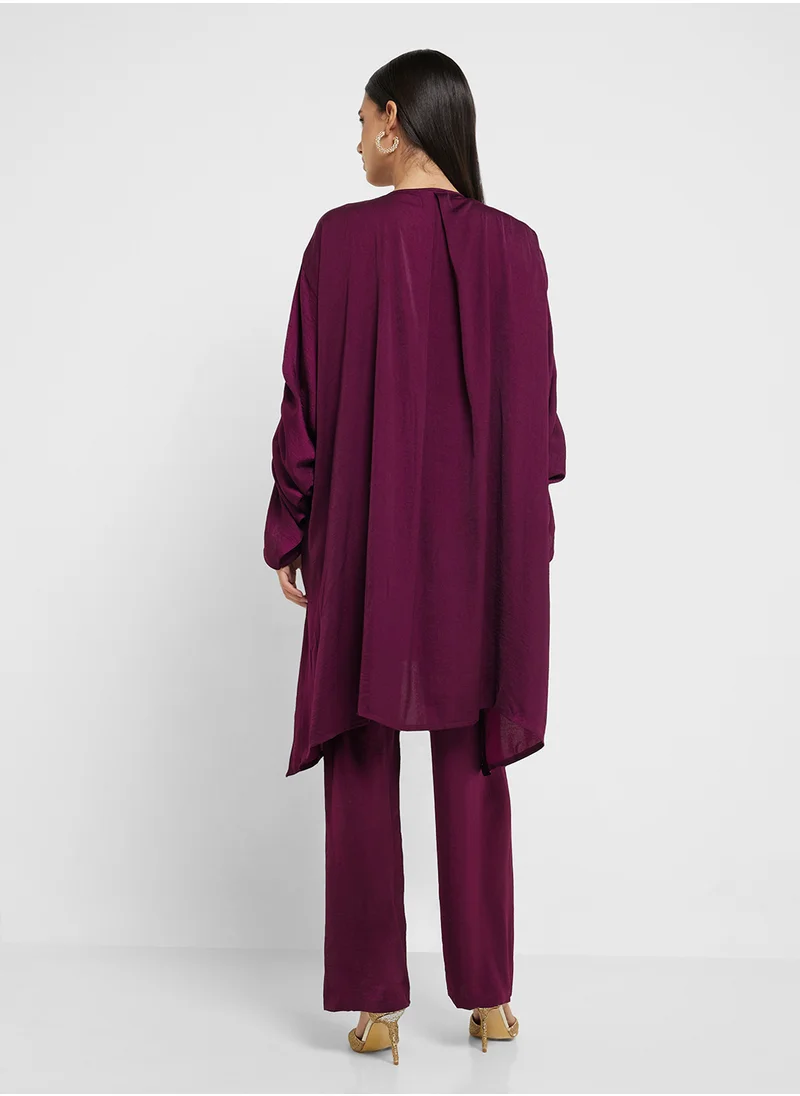 هيا كلوزيت Embroidered Sleeve Top & High Waist Pants