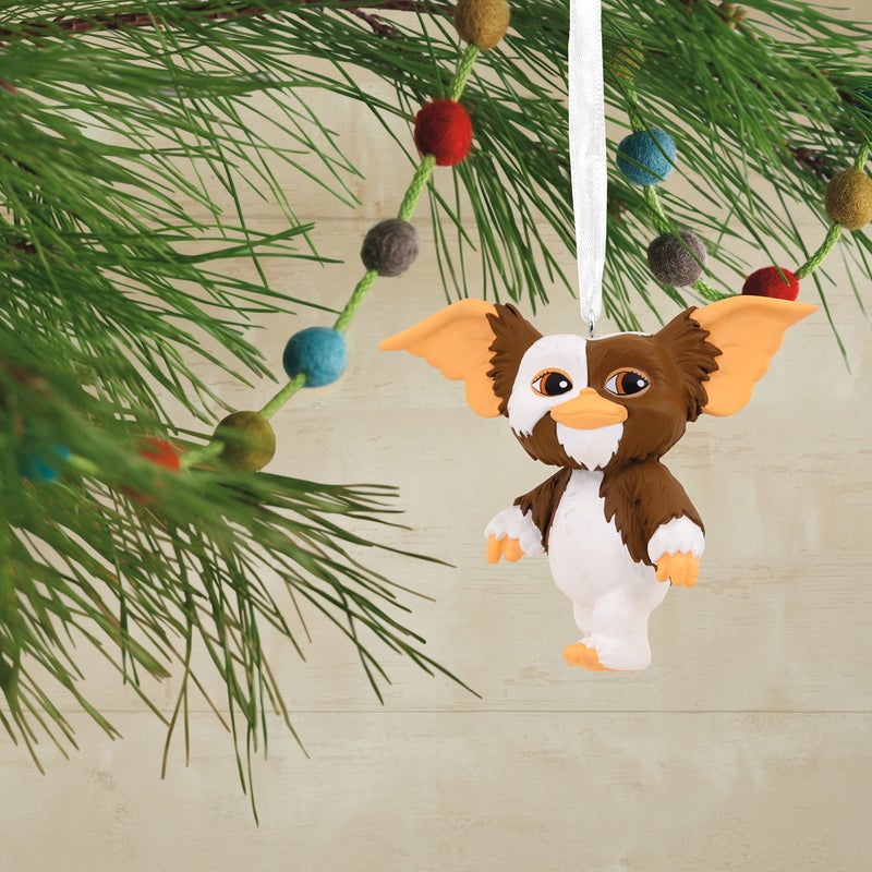 Hallmark Gremlins Gizmo Christmas Ornament - Image 5