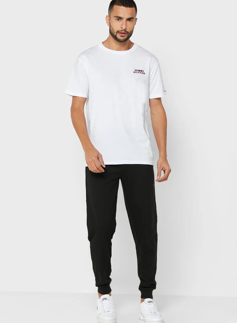 TOMMY HILFIGER Essential Crew Neck T-Shirt