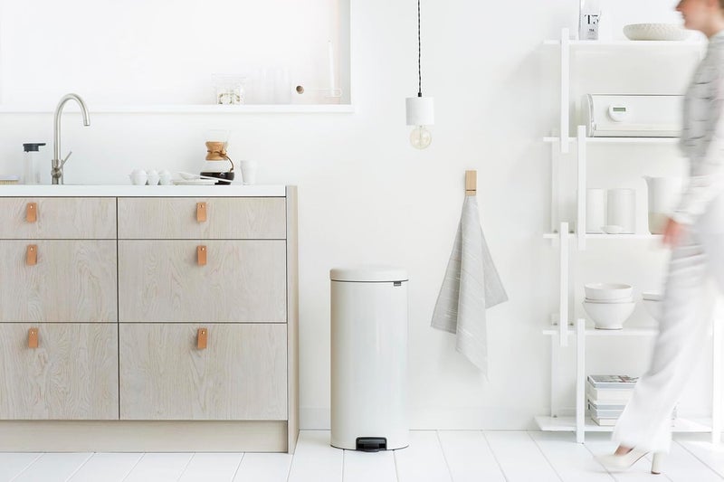 Brabantia Step Trash Can, 30 L, White - Image 5