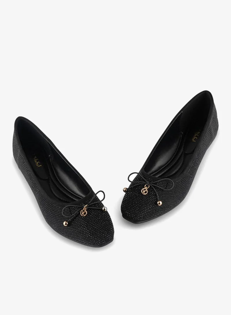 Vincci Black Women Pointed Toe Flat Pumps for Women | Best Price UAE