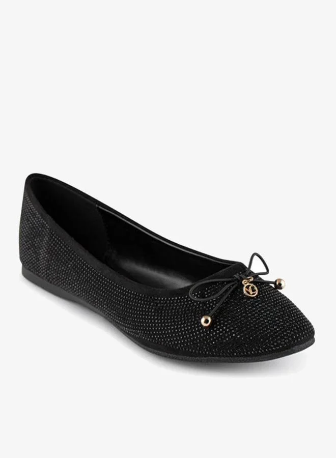 Vincci Women Pointed Toe Flat Pumps