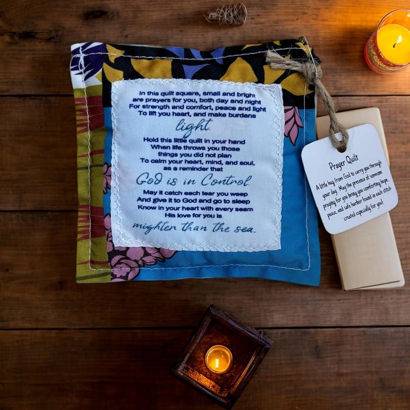 hom&us 1PC Prayer Quilt with Cross Inside, 4x4 Inches Mini Pocket Size, Inspirational Religious Gift - Image 2