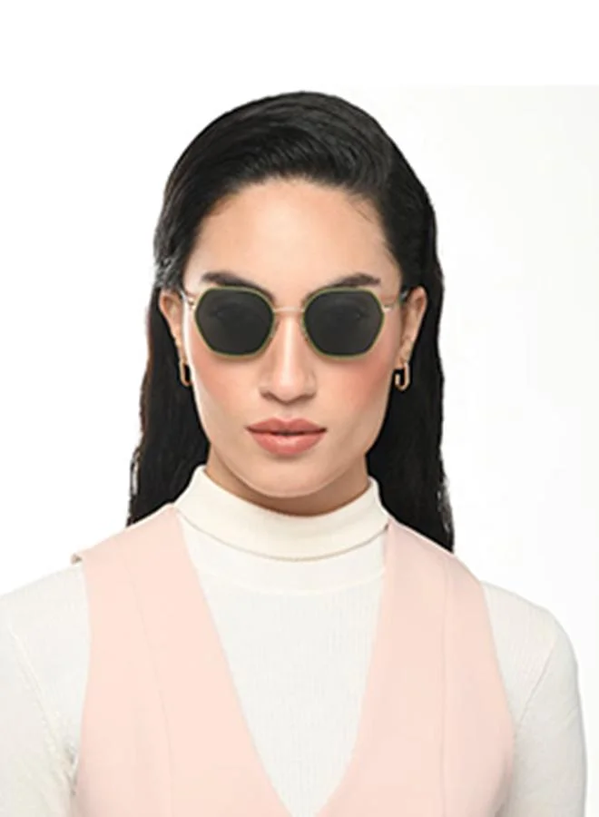 VINCENT CHASE Full Rim Hexagonal Future Classics Branded Latest And Stylish Sunglasses Polarized And 100% UV Protected Unisex Small VC S16549