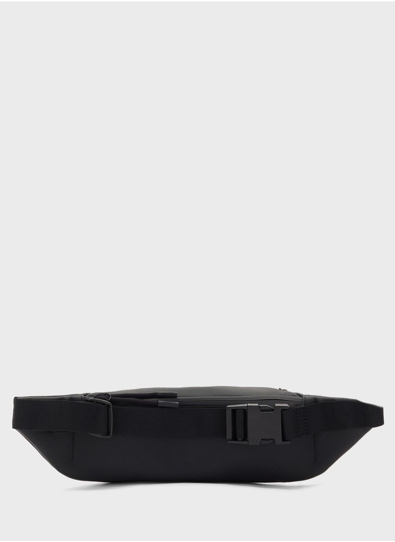 LACOSTE حقيبة خصر بشعار  - Image 2