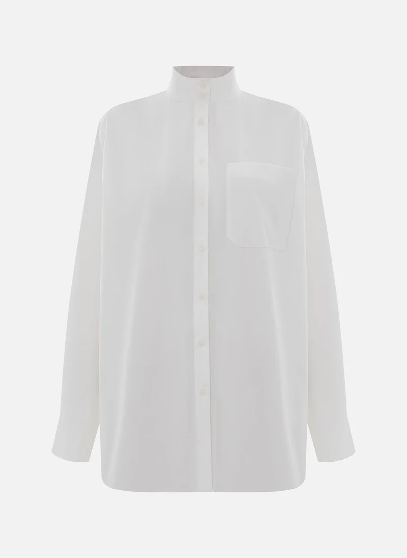 ليتشي قميص بقصة فضفاضة وياقة واقفة