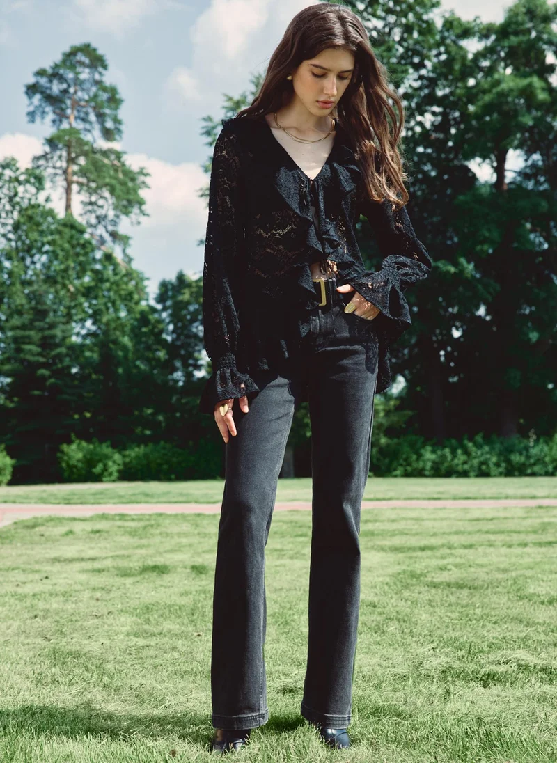 Lichi  Mid-rise straight jeans for Women | Best Price UAE