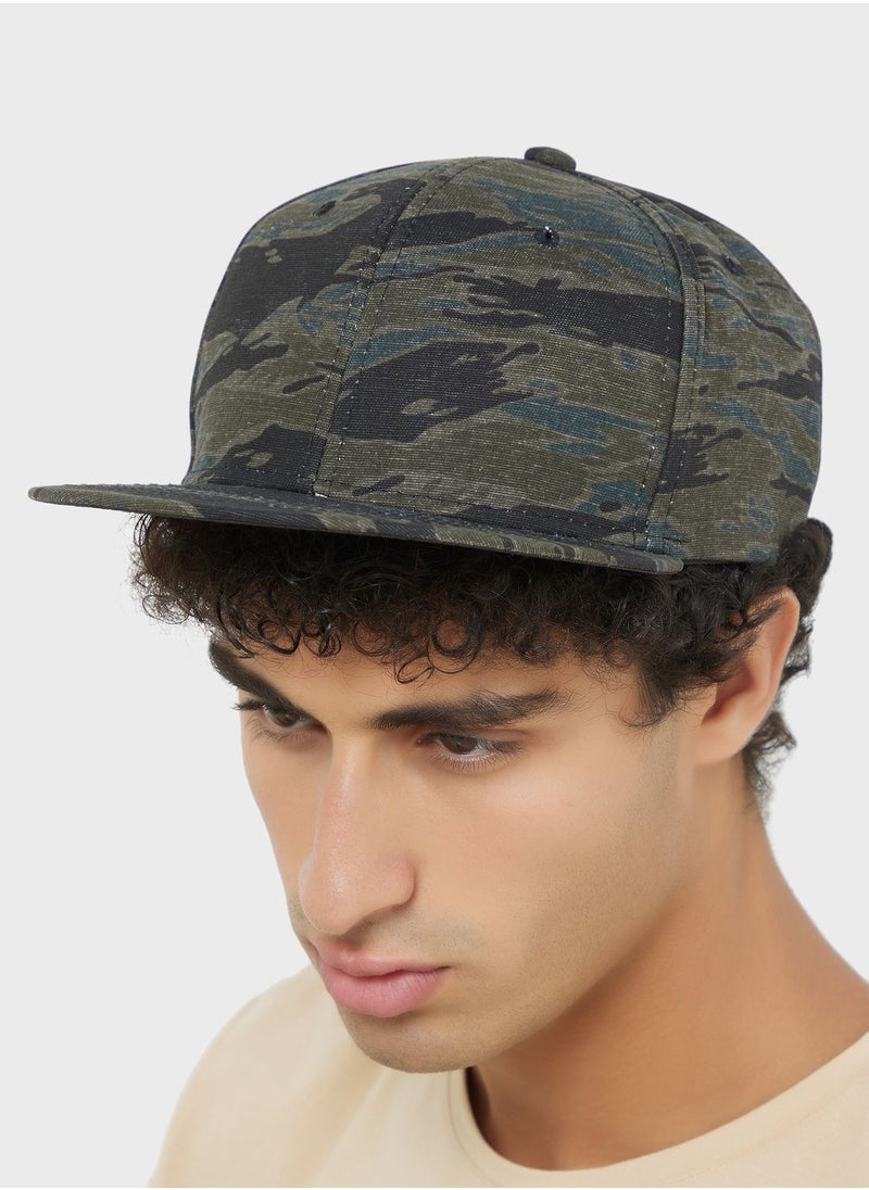 Camo Flat Peak Cap - pzsku/ZFB3F47FA29FCEAEA4827Z/45/_/1722486524/0ffd291e-03f1-40b5-bdca-484c9cc5bca9