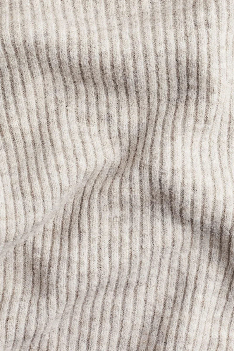 اتش اند ام Mama Rib-Knit Off-The-Shoulder Dress