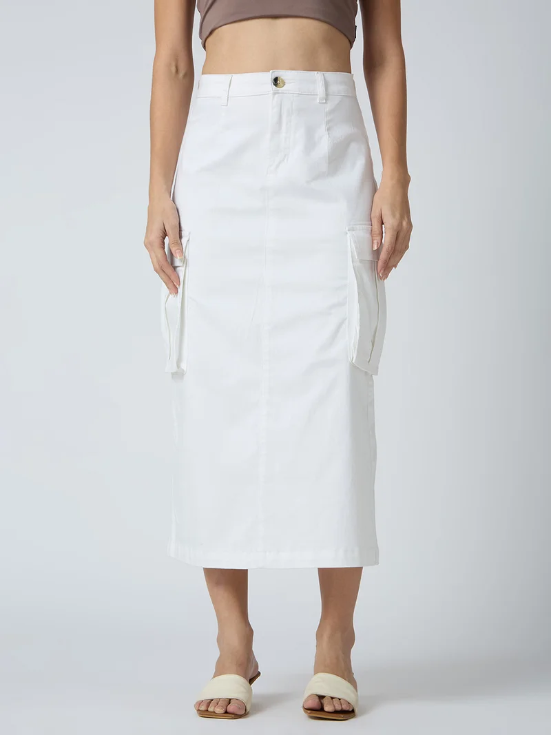 globus Women Stretchable Solid Mid-Rise Straight Fit Midi Cargo Skirt