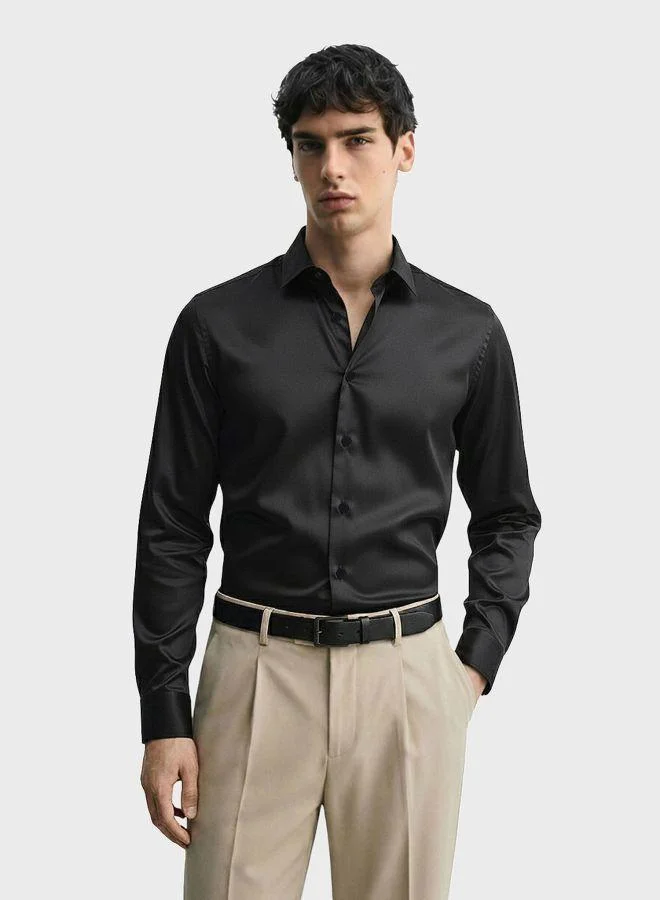 ذا انديان كراج كو Men Slim Fit Solid Round Neck Full Sleeves Shirt