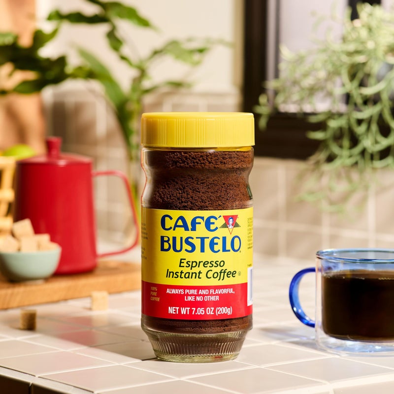 Cafe Bustelo CafÃ© Bustelo Espresso Style Dark Roast Instant Coffee, 7.05 Ounces - Image 5