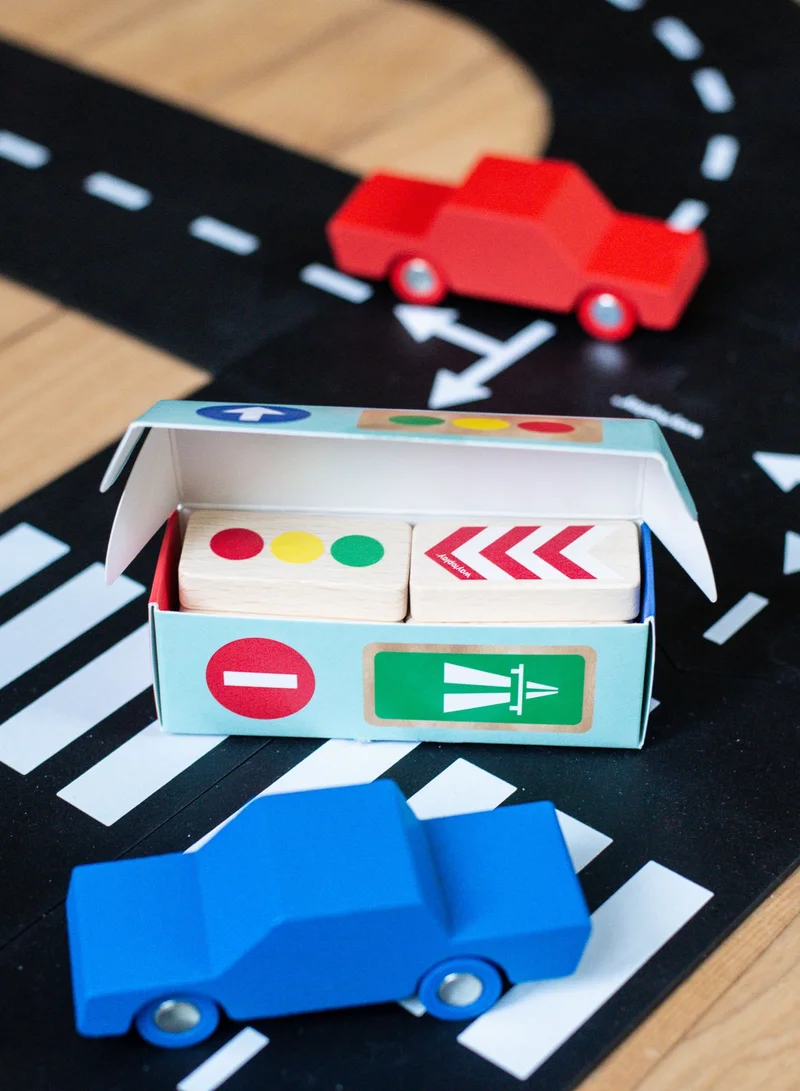 Waytoplay Road Blocks Set Traffic Signs
