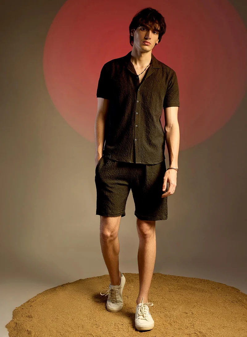 Campus Sutra Men's Onyx Black Crease-Box Co-Ord Set