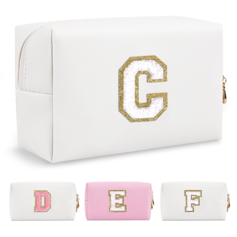 ChaoGreat حقيبة مكياج صغيرة مخصصة من A-Z Preppy Patch باللون الأبيض من Pu Chenille حقيبة مستحضرات التجميل للسفر مع سحاب حقيبة أدوات الزينة اللطيفة هدية مثالية للفتيات المراهقات والنساء المعلمات ووصيفات العروس وحرف C - Image 1