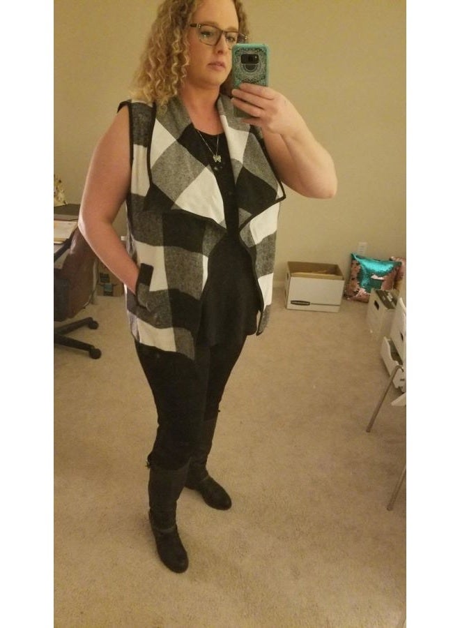 Unidear Womens buffalo Plaid Vest Casual Lapel Open Front Sleeveless Cardigan Jacket Coat with Pockets, #1-white and Black, XL - Image 3