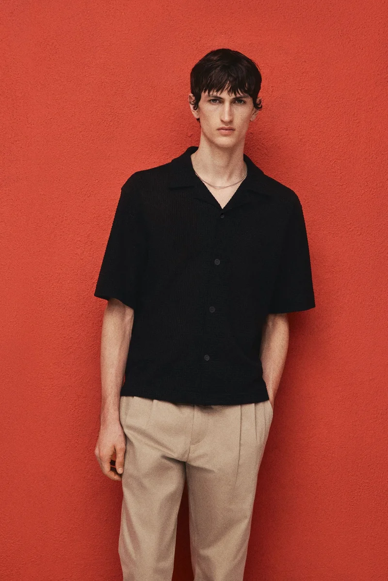 اتش اند ام قميص بقصة عادية محبوك من الجاكار