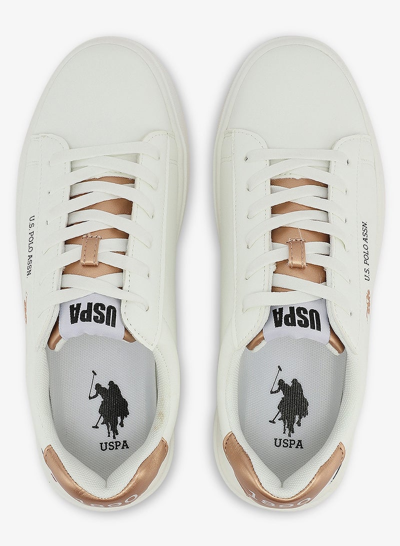 يو اس بولو اسن أحذية رياضية نسائية بيضاء منخفضة - تصميم أنيق برباط، مثالية للمناسبات الكاجوال - Image 5