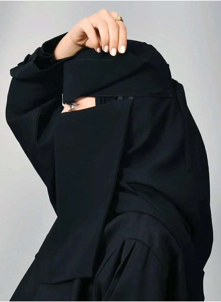 outlet abaya - A sun-length niqab with two elastic bands and a tie closure - Image 1