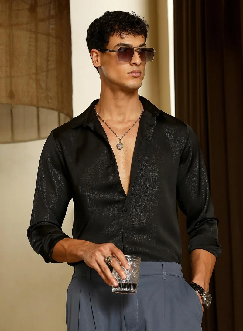 Campus Sutra Men Axon-Jacquard Satin Shirt | Spread Collar , Long Cuffed Sleeves | Button Closure Curved Hem | Abstract Jacquard | Woven Fabric For Party & Evening Wear | Onyx Black