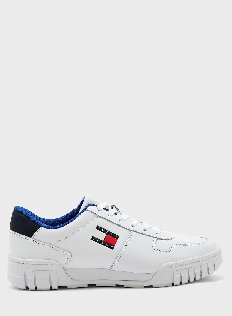 تومي جينز Retro Evolve Low Top Sneakers