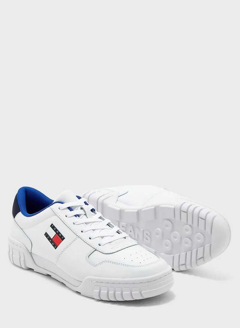 تومي جينز Retro Evolve Low Top Sneakers
