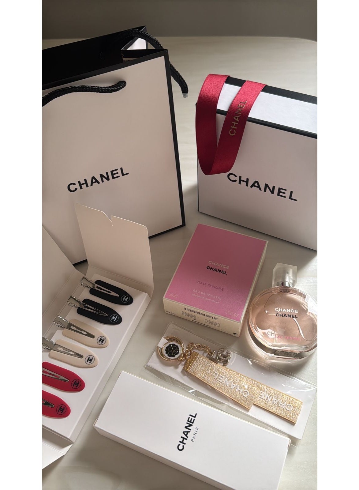 CHANEL Chanel gift set featuring Chance Eau Tendre Eau de Toilette