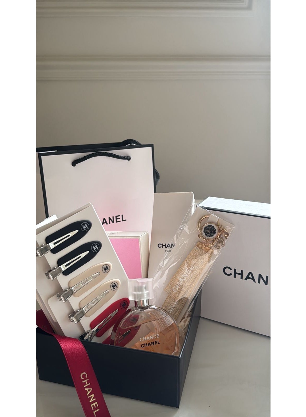 CHANEL Chanel gift set featuring Chance Eau Tendre Eau de Toilette