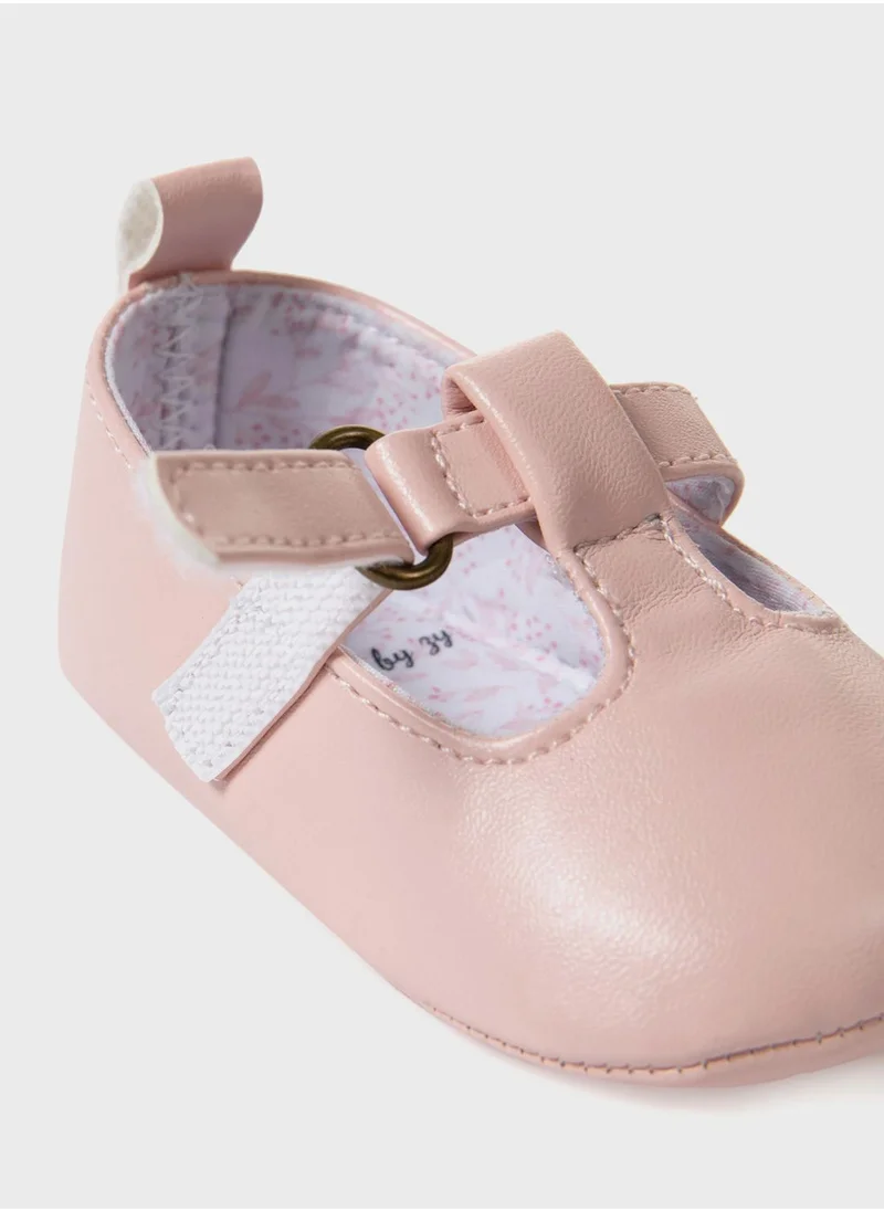 Zippy Infant Single Strap Velcro Ballerinas