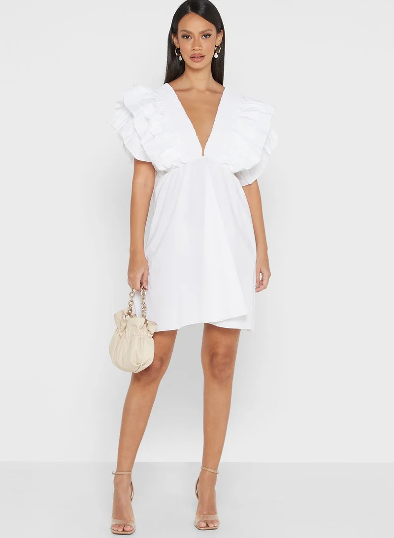 I SAW IT FIRST White Cotton Shirred Plunge Ruffle Sleeve Skater Dress